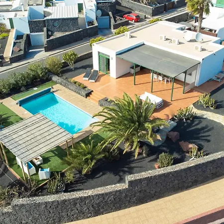 Papagayo Lanzarote Villa *