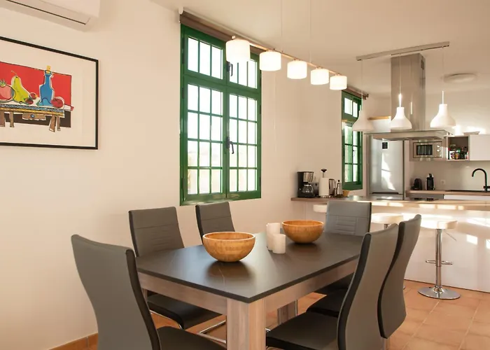 Papagayo Lanzarote פלאיה בלנקה